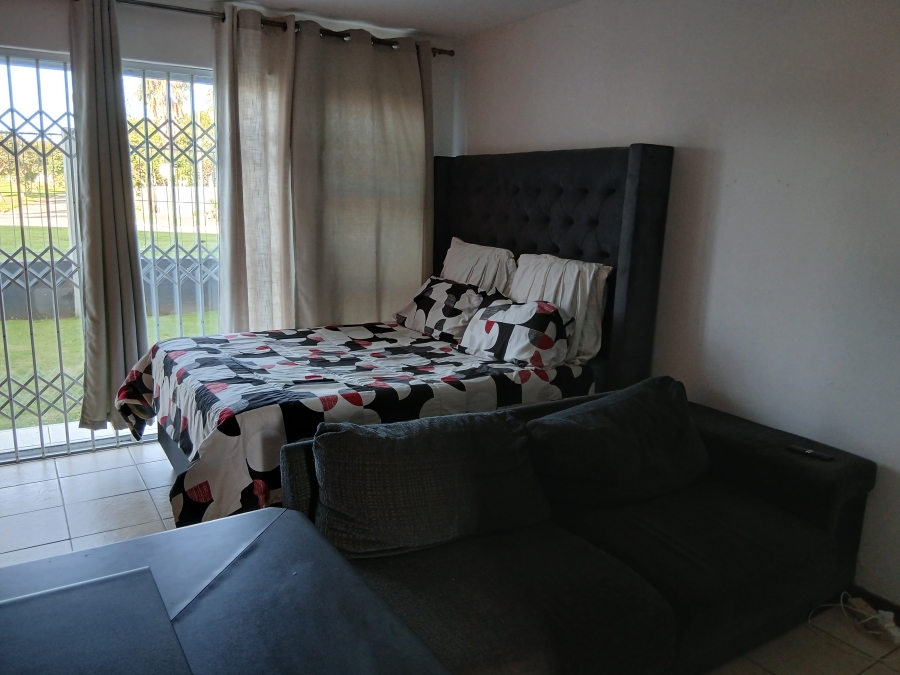 1 Bedroom Property for Sale in C Place Eastern Cape